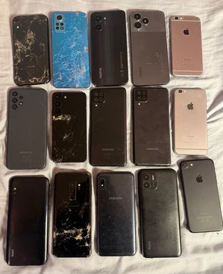 Lote 15 móviles para piezas o reparar