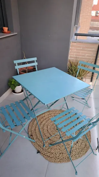 Mesa y 4 Sillas Plegables Exterior