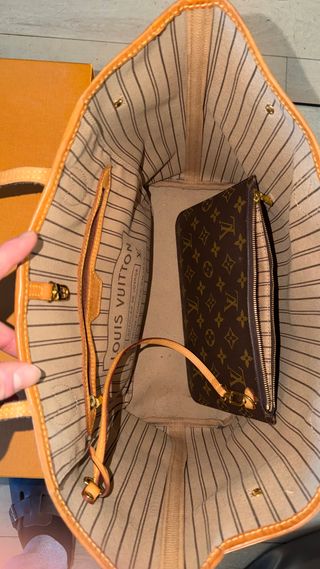 Louis Vuitton Pochette Neverfull Monogram
