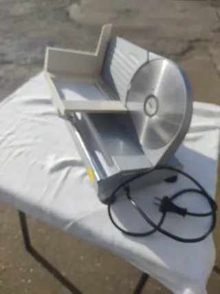 Affettatrice elettrica