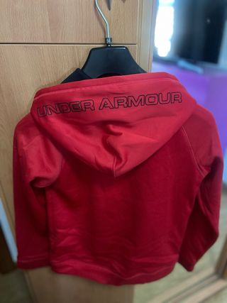 Chaqueta Under Armour Roja