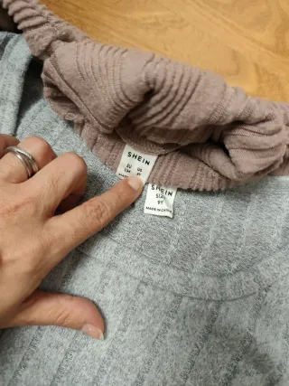 Lote 4 Crop Tops Manga Larga+ regalo