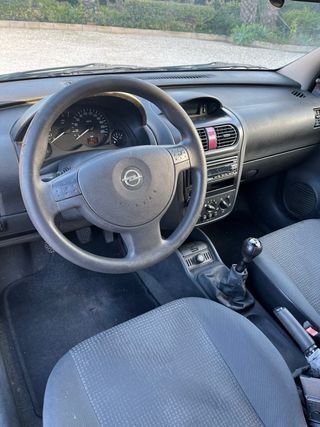 Opel Corsa  2002