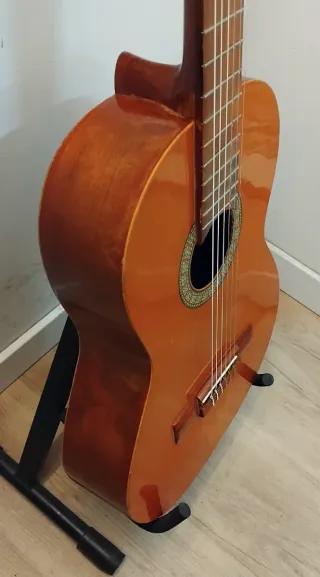 Guitarra Clásica Antigua