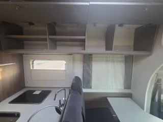 Autocaravana cama isla carado Nueva