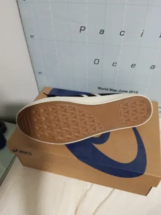 Zapatillas negras Asics