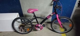 Bicicleta niña rosa y negra