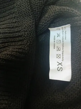 Camiseta sin mangas con aberturas laterales