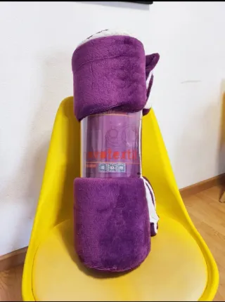 Manta polar 2'60x2'50 cm NUEVA. OFERTAAAAAAA