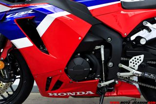HONDA CBR 600 RR -GARANTÍA OFICIAL-