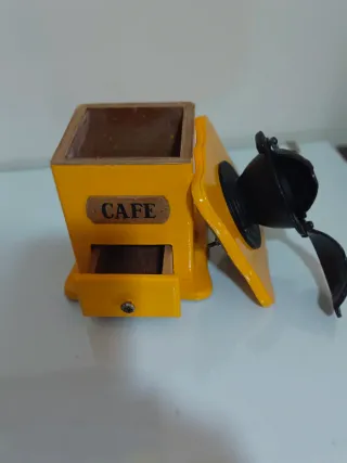 Molinillo de café decorativo
