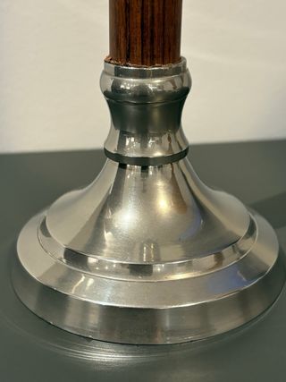 Candelabro antiguo metal plateado y madera