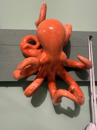 Polpo in ceramica arancione