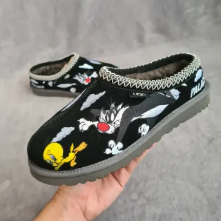 UGG Tasman x Palace x Looney Tunes Black