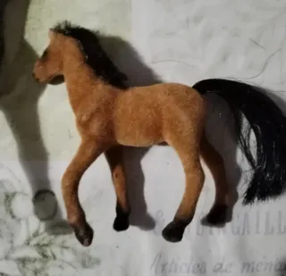 3 Caballos de fieltro vintage