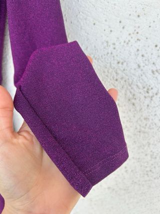 Vestito viola brillantinato con cut-out