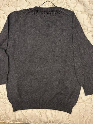Suéter Zara gris con abalorios y con lana Talla L