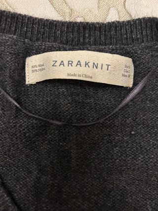 Suéter Zara gris con abalorios y con lana Talla L