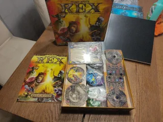 Pack 4 Juegos de Mesa: Señor de los Anillos, Volt,