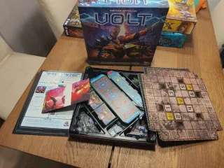 Pack 4 Juegos de Mesa: Señor de los Anillos, Volt,