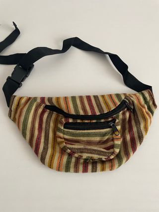 Riñonera de tela con rayas