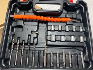 Taladro Goxawee con maletín y accesorios