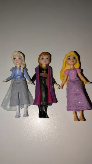 Muñecas Elsa, Ana y Rapunzel