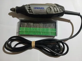 Dremel 3000 con accesorios
