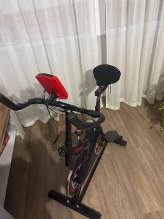 Bicicleta Estática Deportiva Negra
