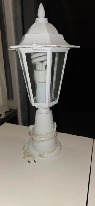 Apliques de pared blancos