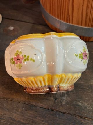 Azucarero de cerámica valenciana con flores