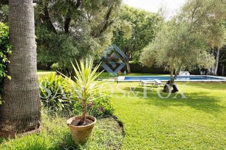 Piso en venta en Nueva Andalucía centro en Marbella