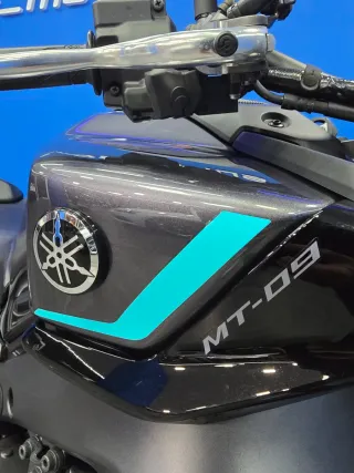 Yamaha MT-09 2025 A2 8000 km
