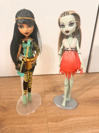 Lote 2 Muñecas Monster High Clásicas