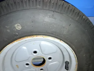 Ruedas para remolque ligero 4.50-10