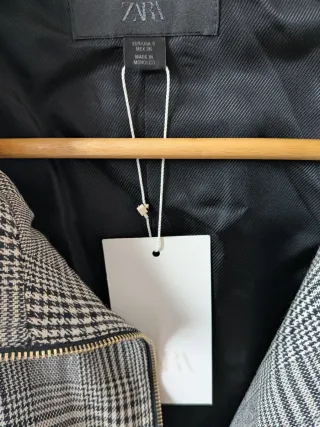 NUEVA Chaqueta Zara
