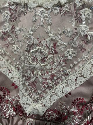 Traje de Fallera con Manteletas y Zapatos