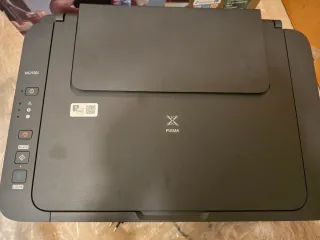 Impresora Canon Negra sin usar