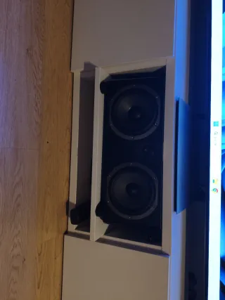 Altavoces columnas Focal Chorus 726 y central Chor