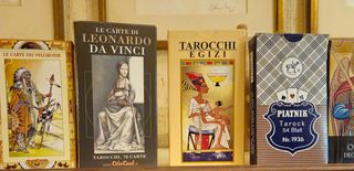Lotto di Tarocchi Italiani e Stranieri