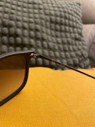 Gafas de Sol Ray-Ban RB4187 Negras Marrones