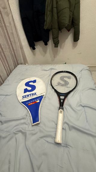 Raqueta de Tenis Sentra Aquilla XI  Año 1992