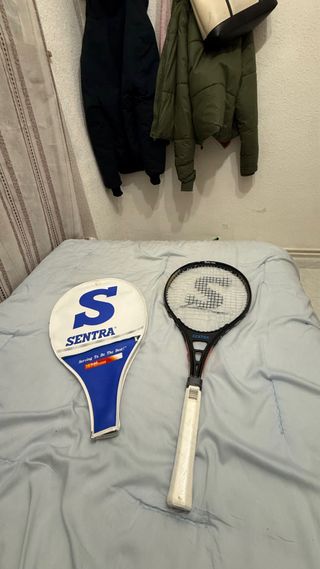 Raqueta de Tenis Sentra Aquilla XI  Año 1992