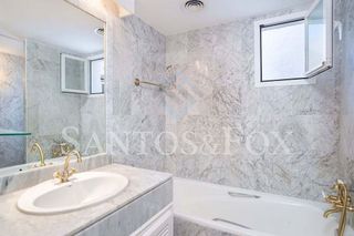 Piso en venta en Los Naranjos - Las Brisas en Marbella