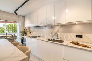 Piso en venta en Nueva Andalucía centro en Marbella