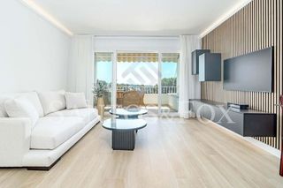 Piso en venta en Los Naranjos - Las Brisas en Marbella