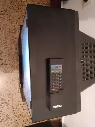 Televisor CRT Firstline 14