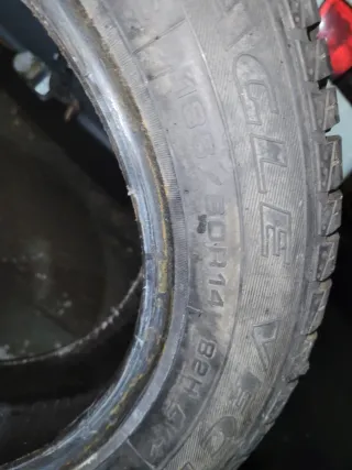 Goodyear Eagle Vector 185/60R14 Neumático