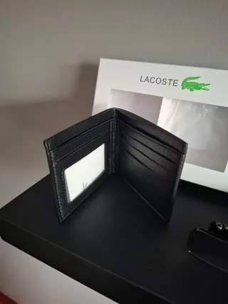 Lote Cartera y Cinturón Lacoste Negro