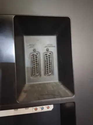 TV Philips 37 pulgadas (No Smart TV)